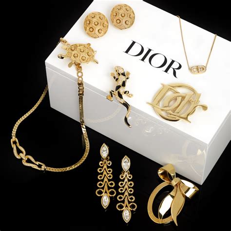 costumes dior|christian Dior costume jewellery.